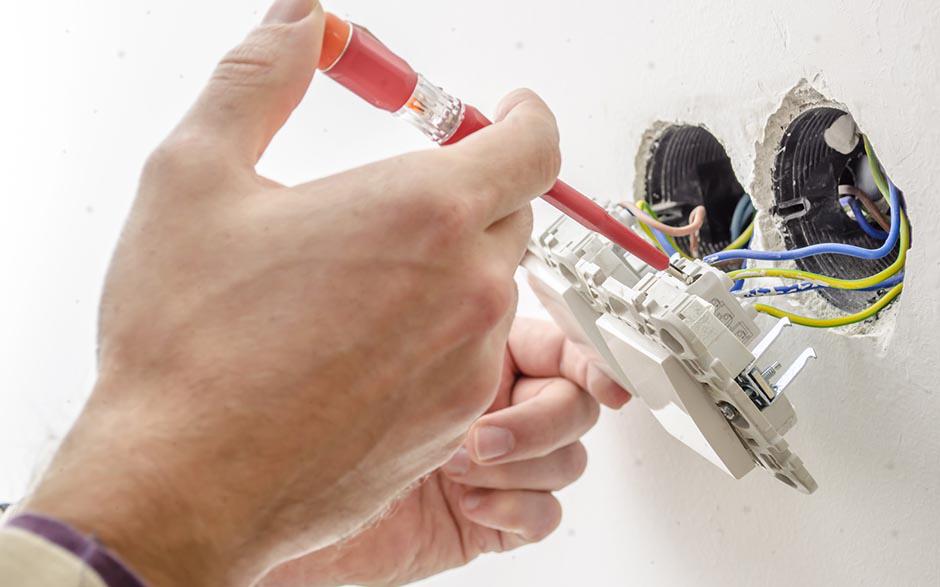 électricien dans le bâtiment Saint-Maur-des-Fossés